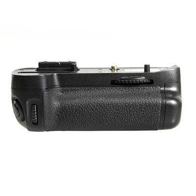 Многофункциональная аккумуляторная рукоятка Phottix BG-D7100 для Nikon D7100 (Батарейный блок MB-D15)