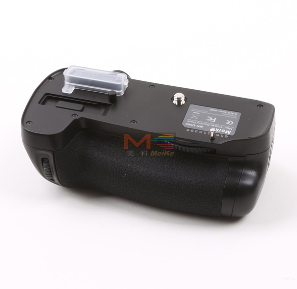 Батарейный блок вертикальная ручка Meike MK-D600 для Nikon D600, D610. Фото N4