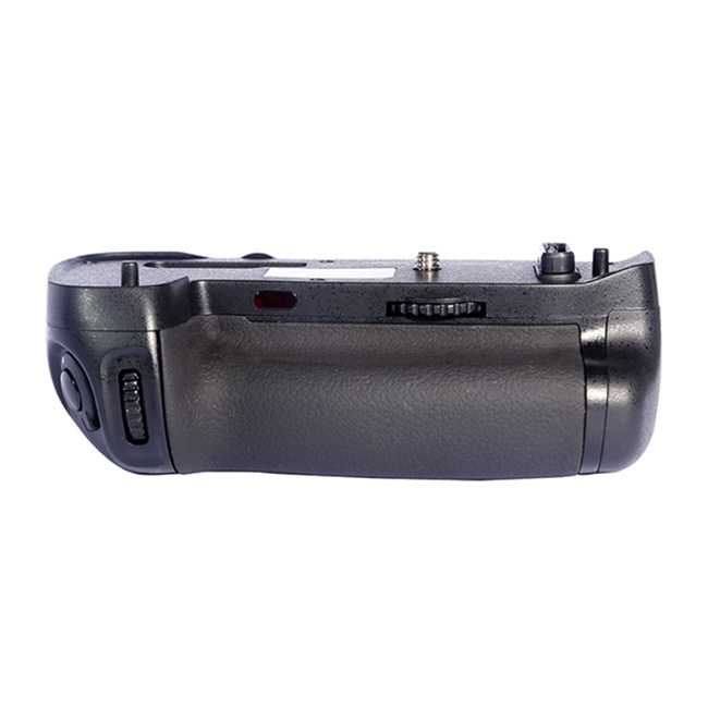 Батарейный блок Phottix BG-D750 Premium Series для фотокамер Nikon D750
